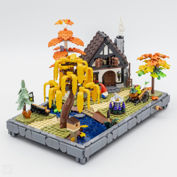 11372 lego icons autumn cottage garden review 1