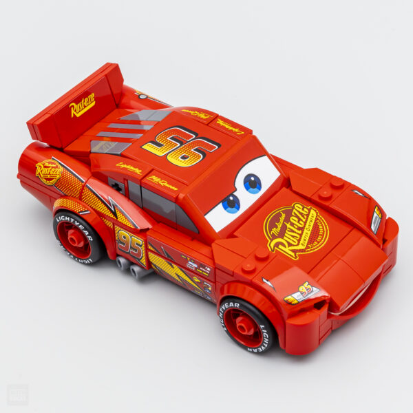 77255 lego speed champions disney pixar cars lightning mcqueen review 4