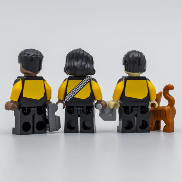 lego icons 10356 star trek next generation uss enterprise ncc1701d review 26