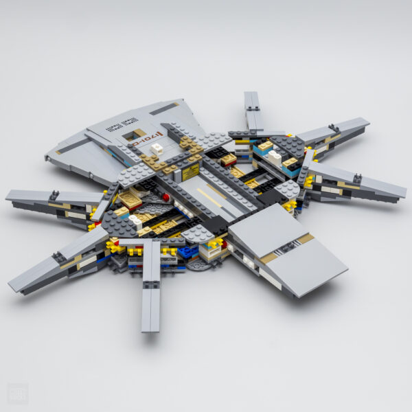 lego icons 10356 star trek next generation uss enterprise ncc1701d review 8