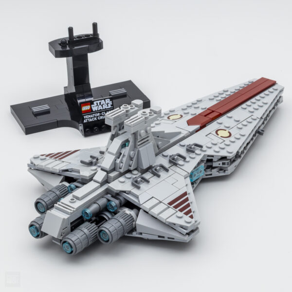 75441 lego starwars venator class attack cruiser review 7