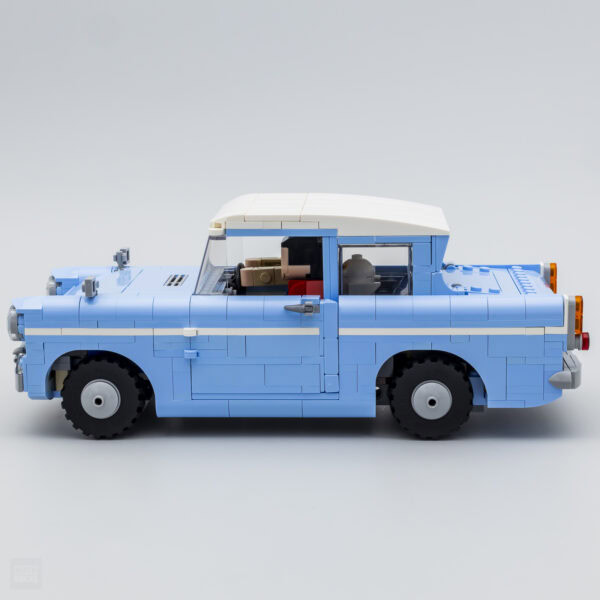 76470 lego harry potter enchanted flying ford anglia review 3