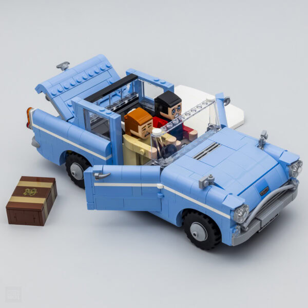 76470 lego harry potter enchanted flying ford anglia review 6